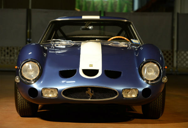 世界运动汽车冠军:跑车法拉利250 GTO