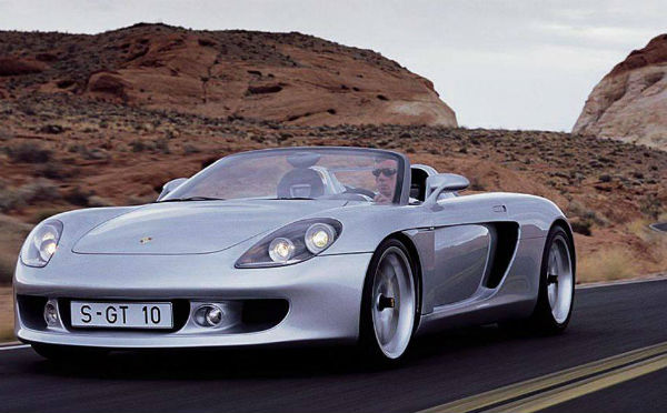 世界名跑车:保时捷Carrera