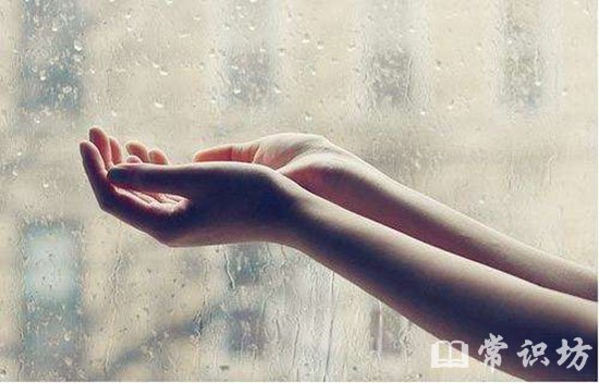 ڰ˸еľ